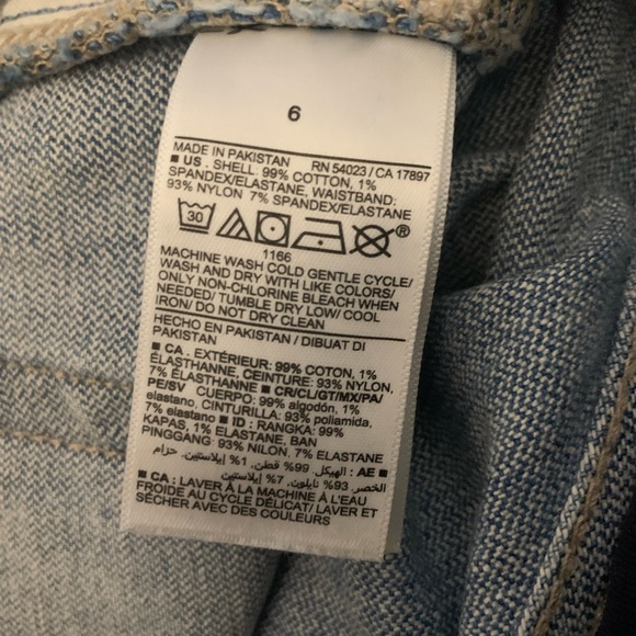 Old Navy OG Straight Full Panel Maternity Light Wash Jeans Size 6 Distressed - Picture 13 of 16